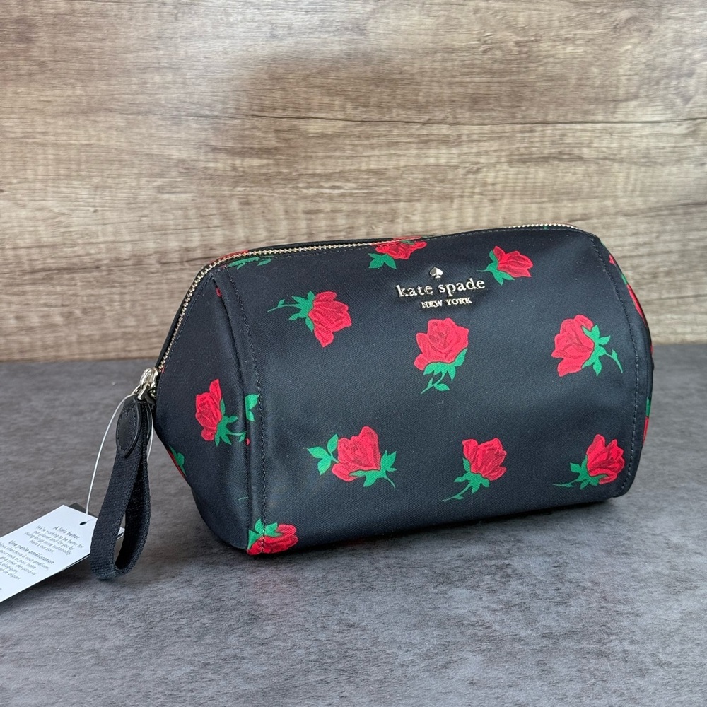 NWT Kate Spade Outlet Chelsea Rose Toss Printed Medium Cosmetic Case KE611
